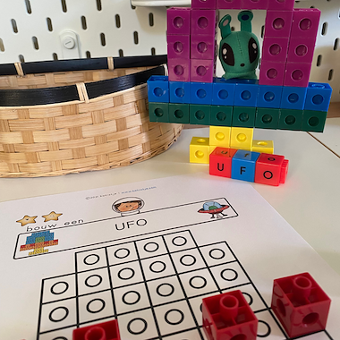 Lesmateriaal linking cubes bouwkaarten thema: de ruimte van auteur katrotje slide 3